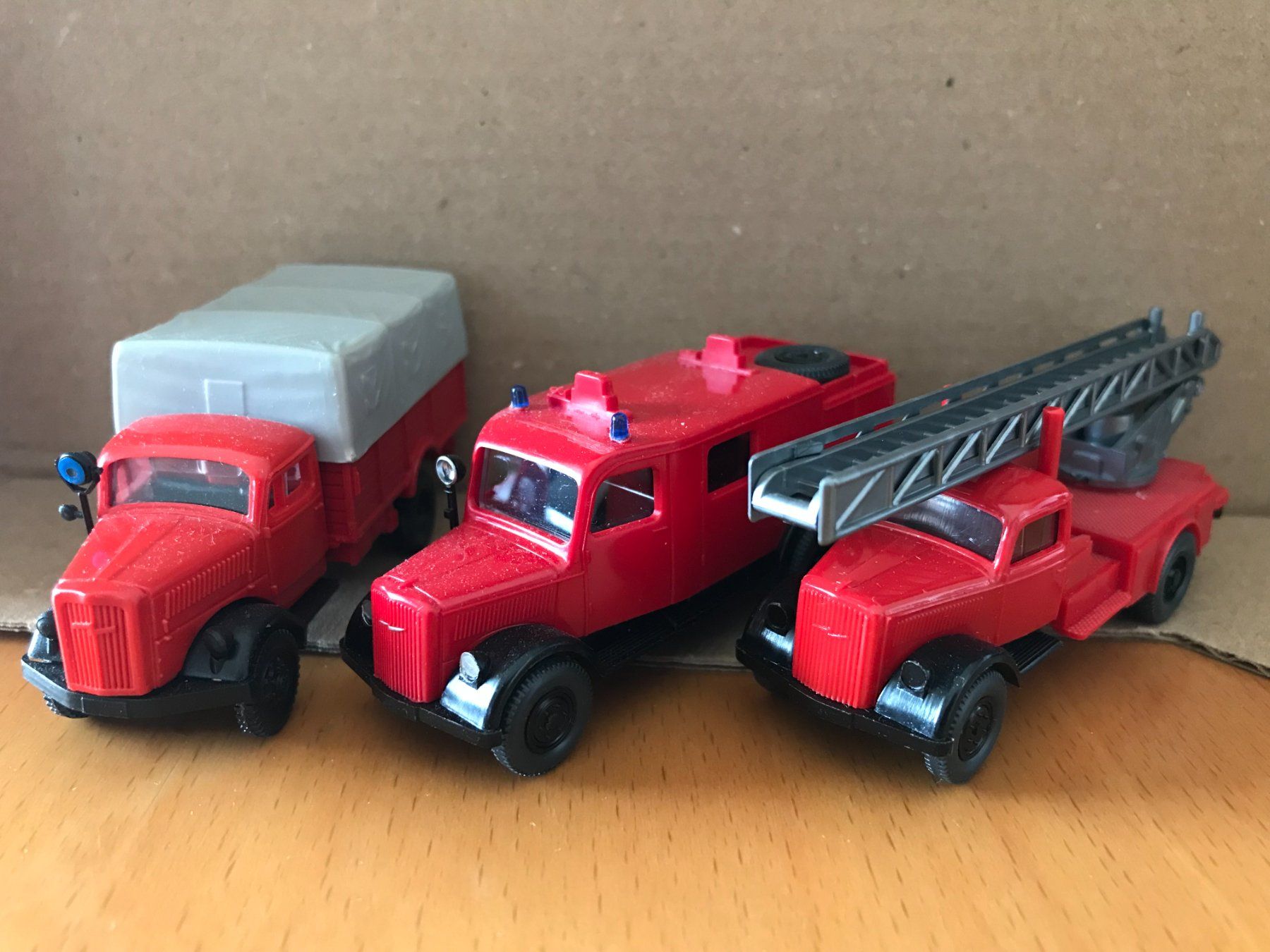 Modellini d'auto: 3x Opel LKW Feuerwehr – Usato da Luzern venduto da mey_s13