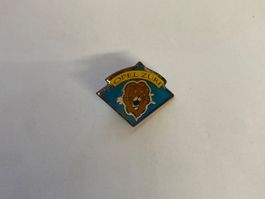 Pin's  Opel Züri lion motif métal émail