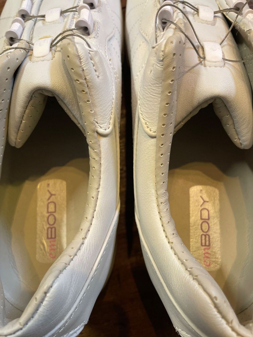Scarpe da donna: FootJoy Damen Golfschuhe, mit Softspikes, Gr. 40.5 – Usato da Baar venduto da koala9 5
