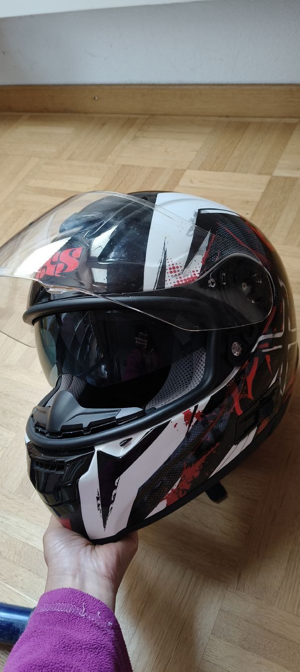 Caschi & visiere: Motorradhelm  – Usato da Winterthur venduto da n_c_7gxz 2