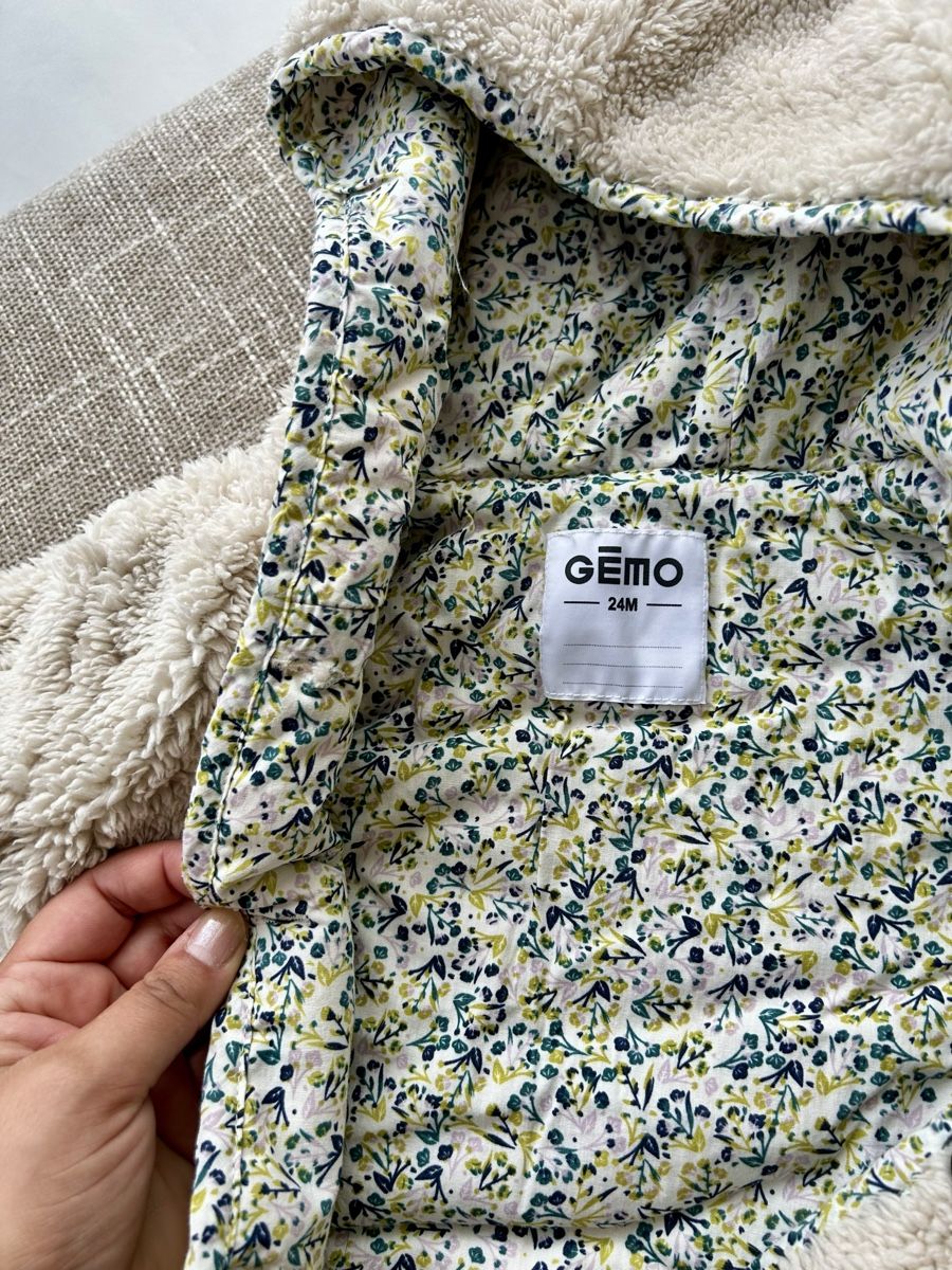 Giacche & Cappotti: Veste chaude Gemo 24 mois, doublure fleurie – Usato da Mont-sur-Rolle venduto da Rizzoalma 1
