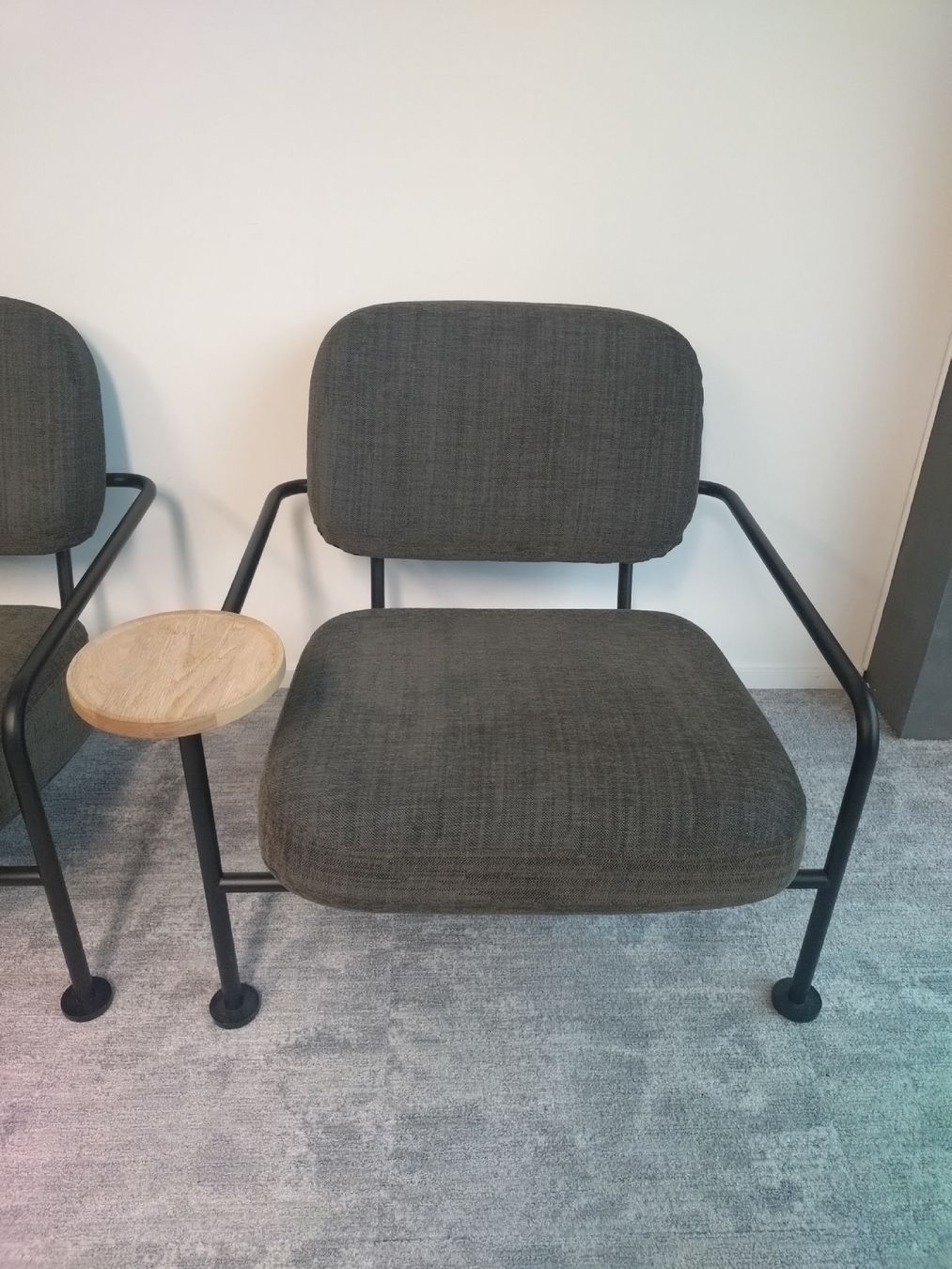 Divani: Bla Station Schwedische Design Sofa Chair – Usato da Dietlikon venduto da peterms 2