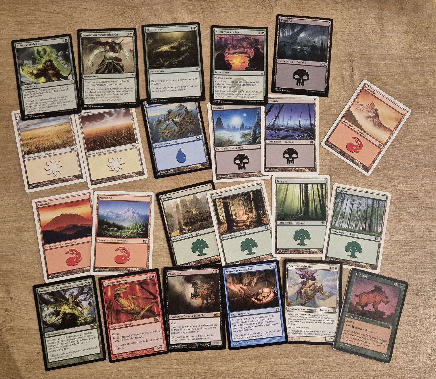 Magic The Gathering Carte collezionabili: 23 MTG Magic Cards (Spanish) - Rares, Basic Lands etc. – Usato da Küsnacht ZH venduto da Canada-2012