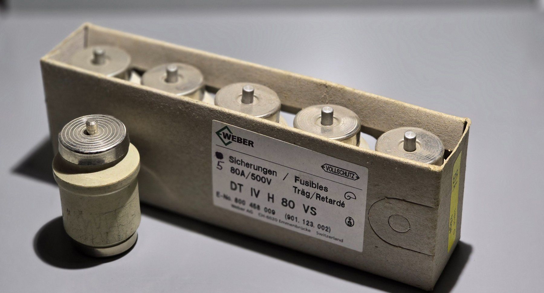 Ferramenta: Fusible 80A – Nuovo e nell'imballaggio originale da Grandcour venduto da Yox