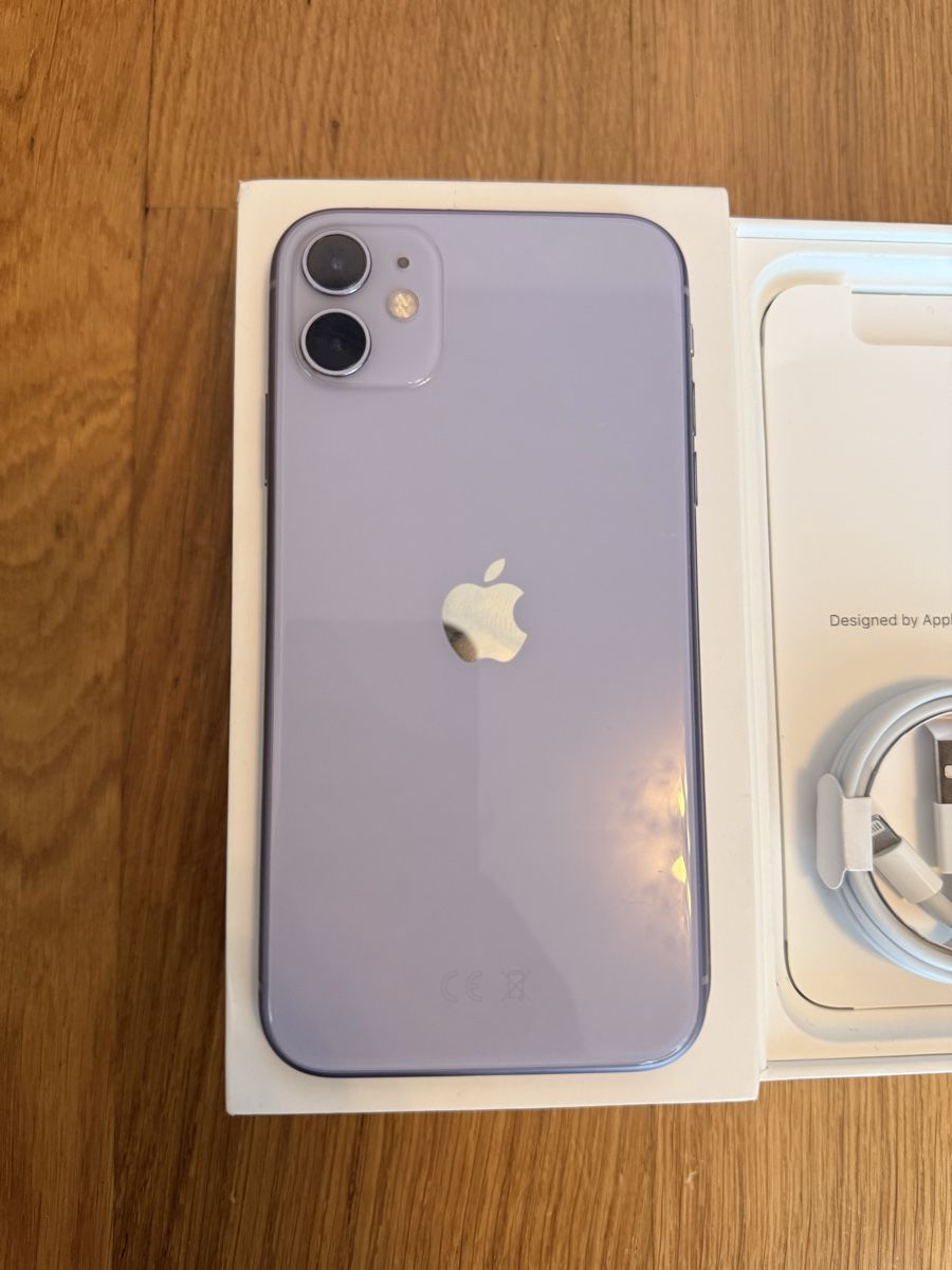 Apple Telefoni cellulari / Smartphones: iPhone 11 128 Go violet avec accessoires des 1.- – Difettoso da Lausanne venduto da Piko-piko 3