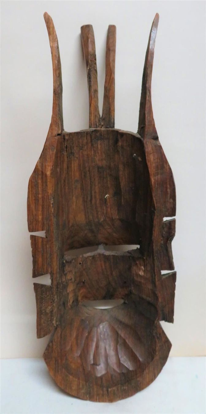 Internationale Kunst: afrikanische Maske Afrika afrikanische Kunst Stammeskunst – Gebraucht aus Tüscherz-Alfermée von Newpad 5