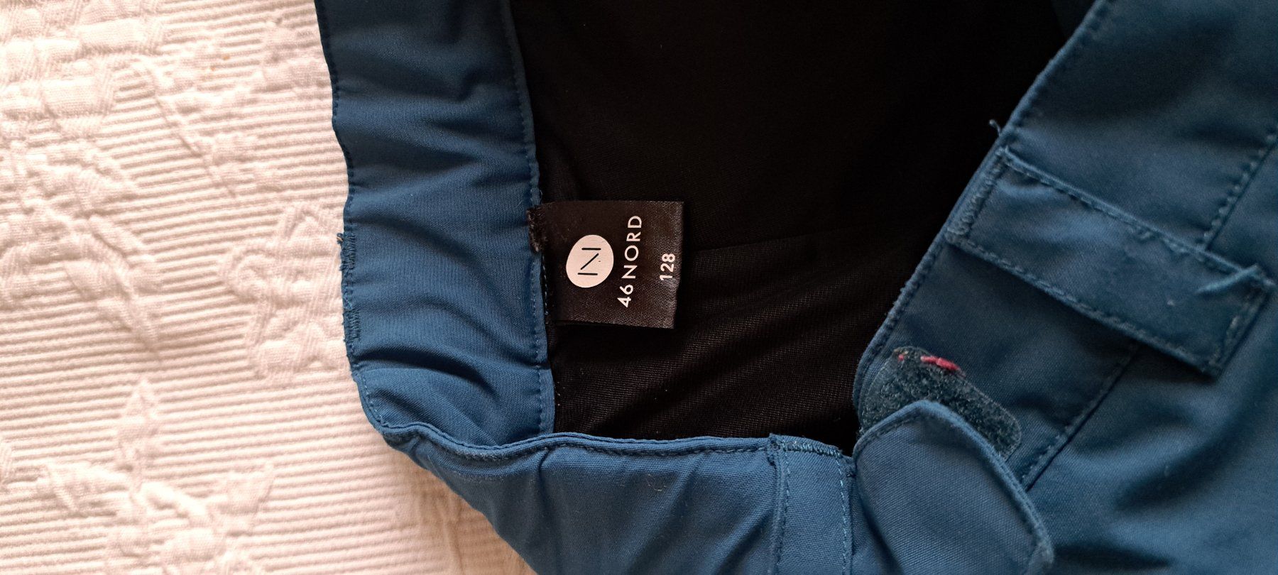 46 Nord Hosen: Skihose 46 Nord – Gebraucht aus Umiken von Appstro 1
