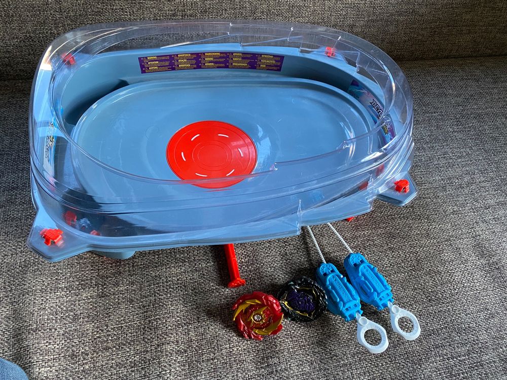 EIHI Kreiselspielzeug 2-tlg. - BX-31 Kreisel Mit Werfer Für Kinder