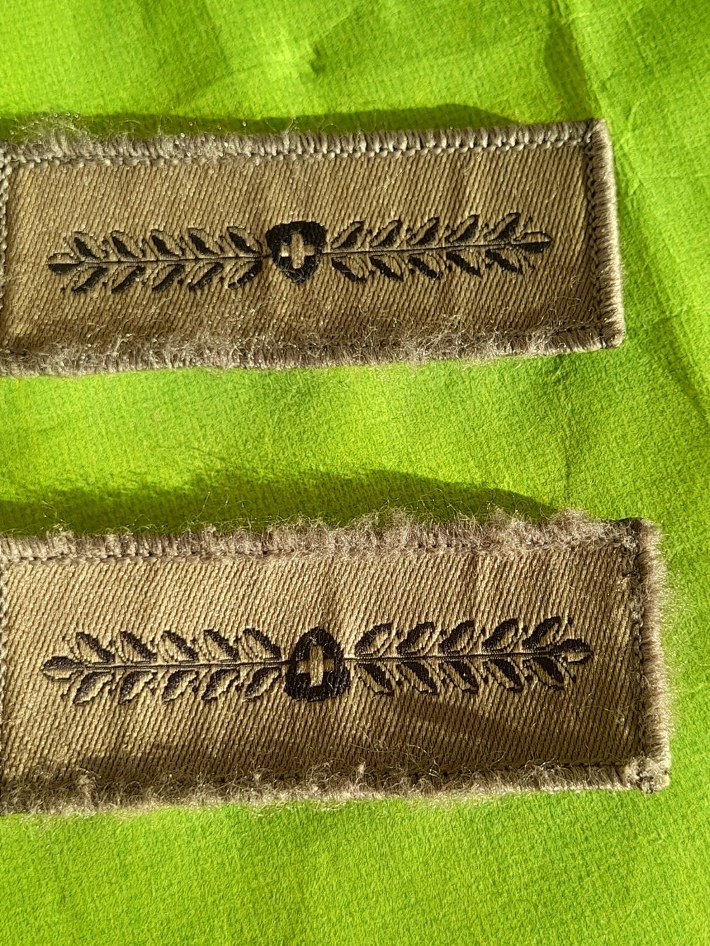Schweizer Armee Plaketten & Abzeichen: Milizabzeichen Schweizer Armee – Gebraucht aus Aeschi b.Spiez von 52_wochen 1