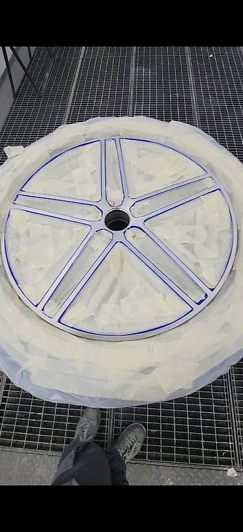 Tutti i DVDs: Lavoro di carrozzeria  – Usato da Giubiasco venduto da aar_rkt6