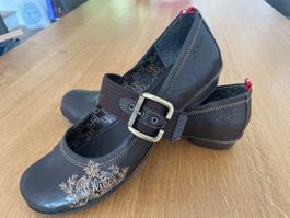 Damenschuhe 42 braun