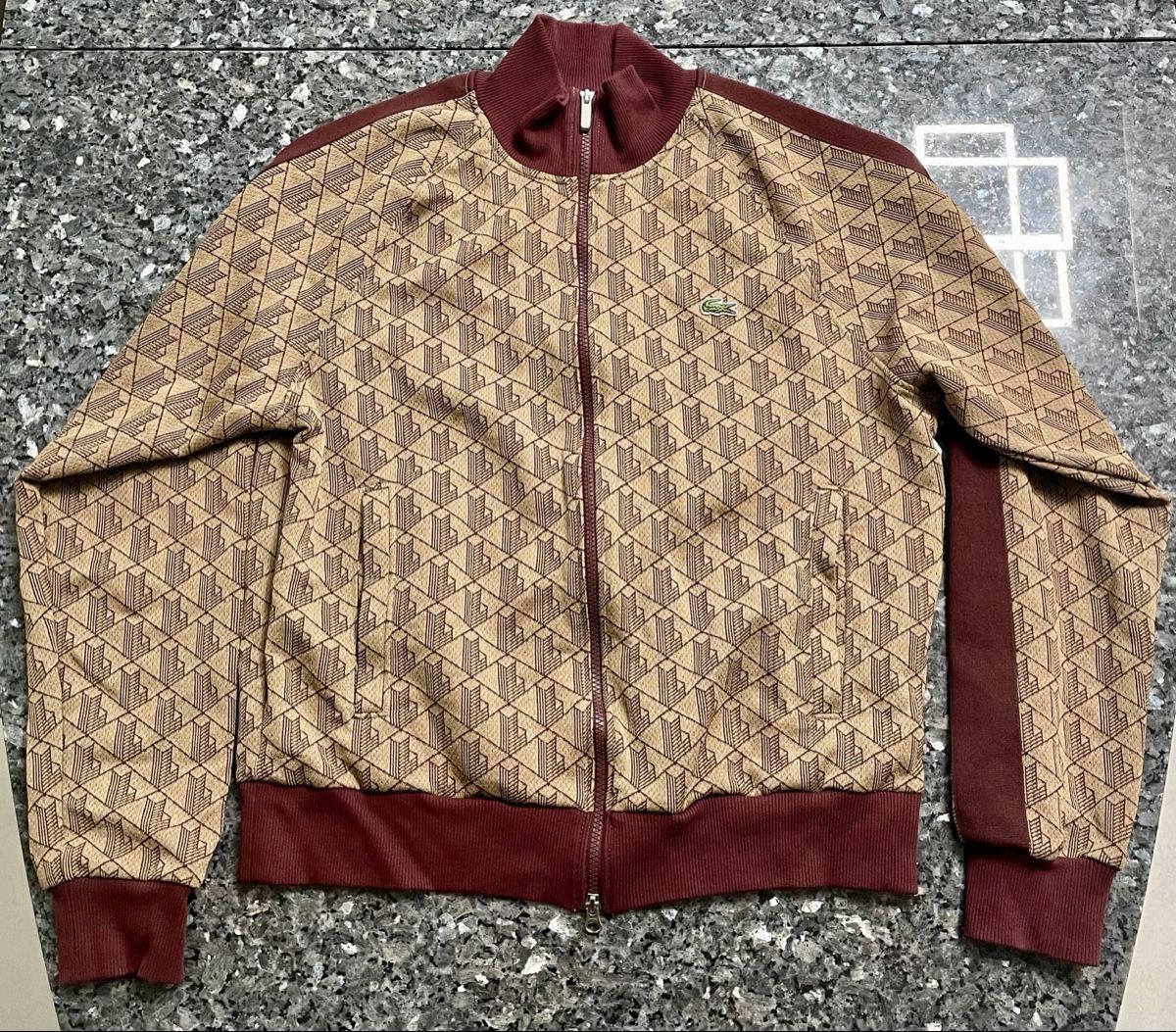 Lacoste Giacche: Lacoste Monogramm Training Jacke Street Style – Nuovo (secondo la descrizione) da Kirchleerau venduto da Resale_LC
