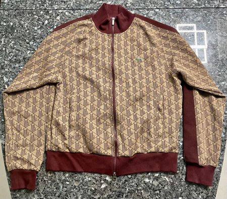 Lacoste Monogramm Training Jacke Street Style