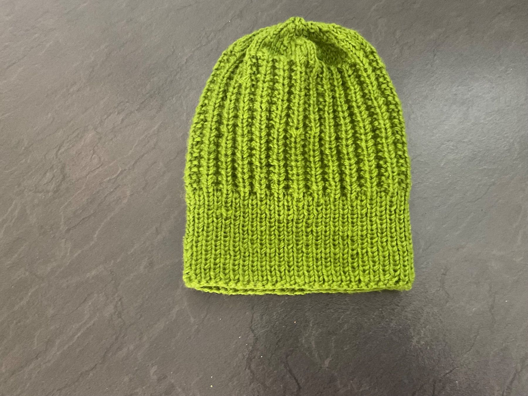 Handschuhe & Handstulpen: Handgestrickte Pulswärmer Amedisli Grüen – Neu (gemäss Beschreibung) aus Wetzikon ZH von FeeF 1