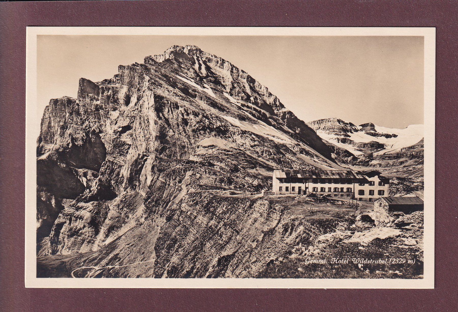 Cartoline postali: GEMMI - Hotel Wildstrubel – Usato da Pully venduto da nicecards
