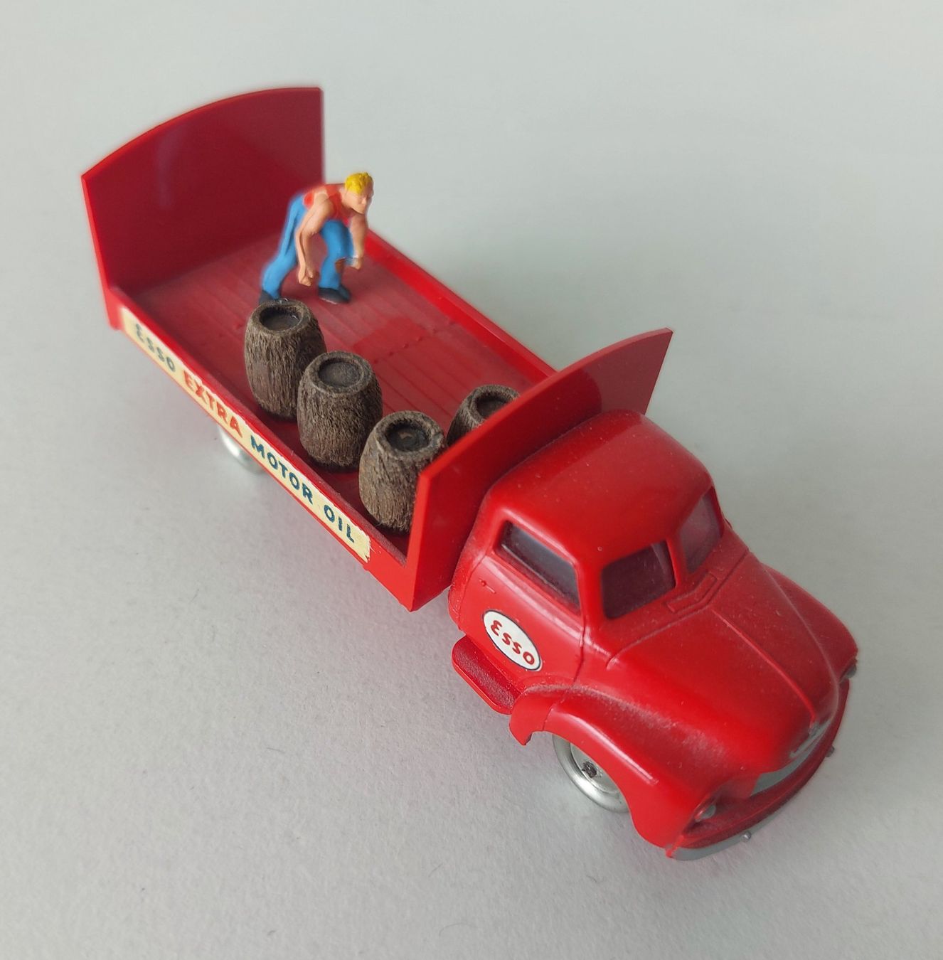 Dinky Toys Modellini d'auto: Lego Bedford Esso – Usato da Schenkon venduto da Elbarto007 1
