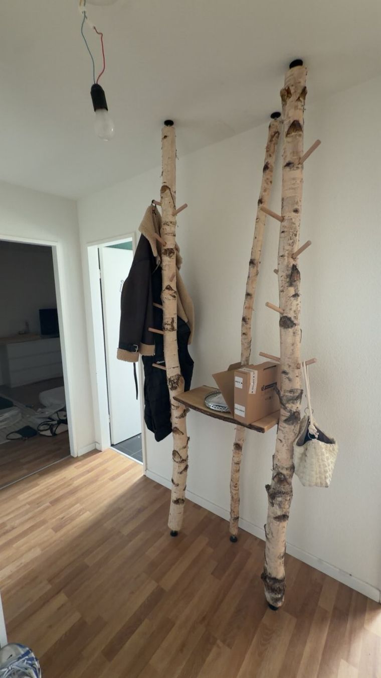 Guardaroba: Holz Garderobe – Usato da Zuchwil venduto da dam_z56r