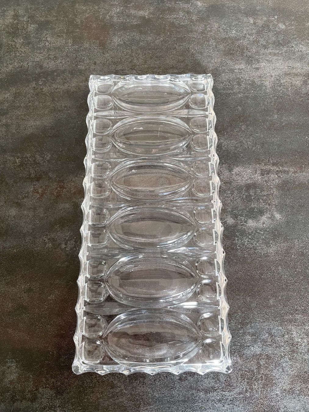 Piatti di portata: Ancien Plat en Cristal – Usato da Vallamand venduto da Bricbracbroc82 2
