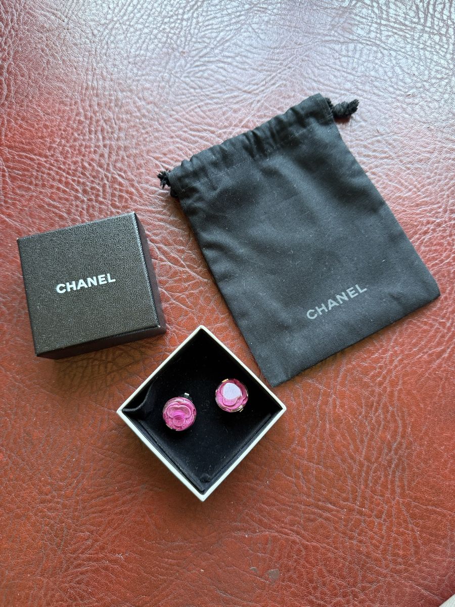 Chanel Orecchini pendenti & Orecchini a lobo: Chanel Ohrringe – Usato da Zürich venduto da Aenschi