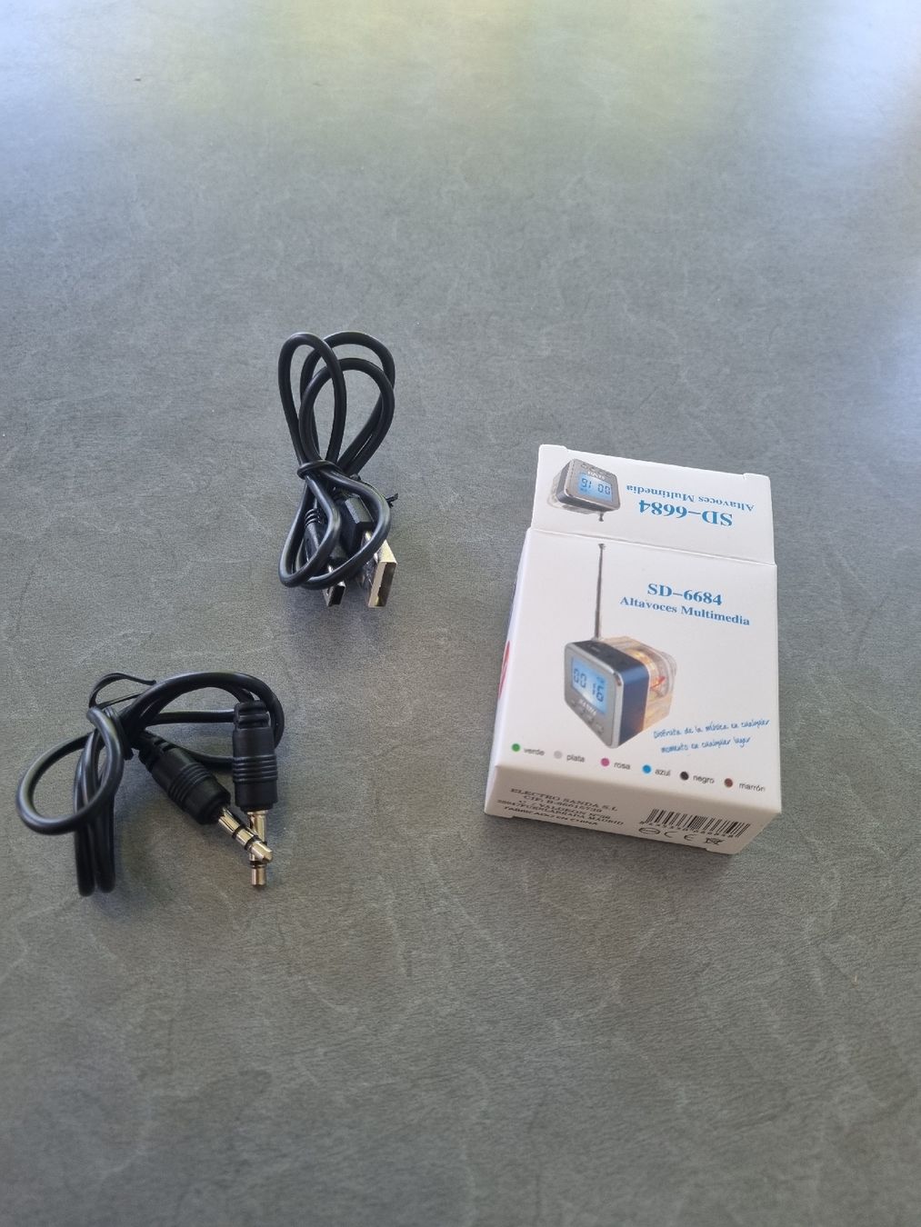 Lettore multimediale & Streamer: Sanda Mini Radio,  MicroCard SD+8GB – Nuovo e nell'imballaggio originale da Adlikon b.Regensdf venduto da attila63 3