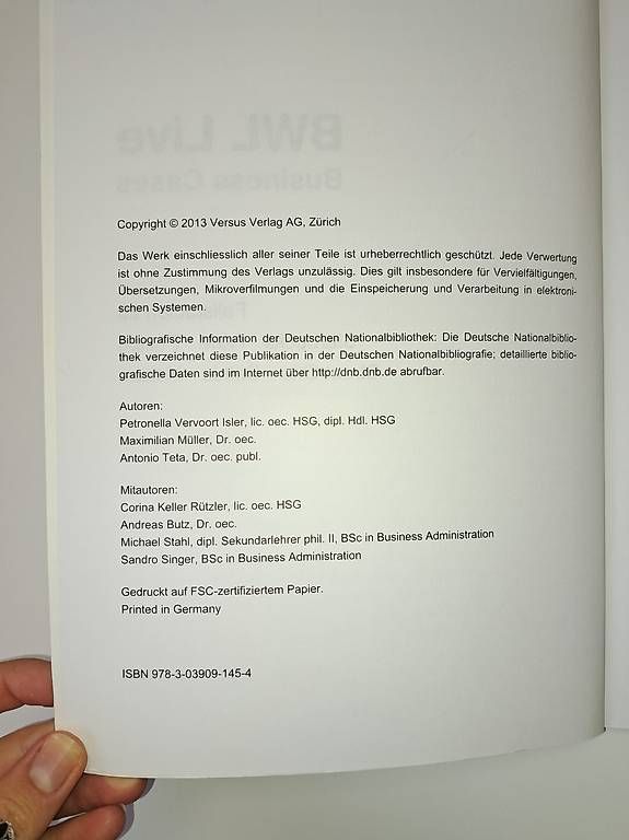 Bücher: BWL Live Business Cases ZHAW – Gebraucht aus Schmerikon von Nicole0120 1