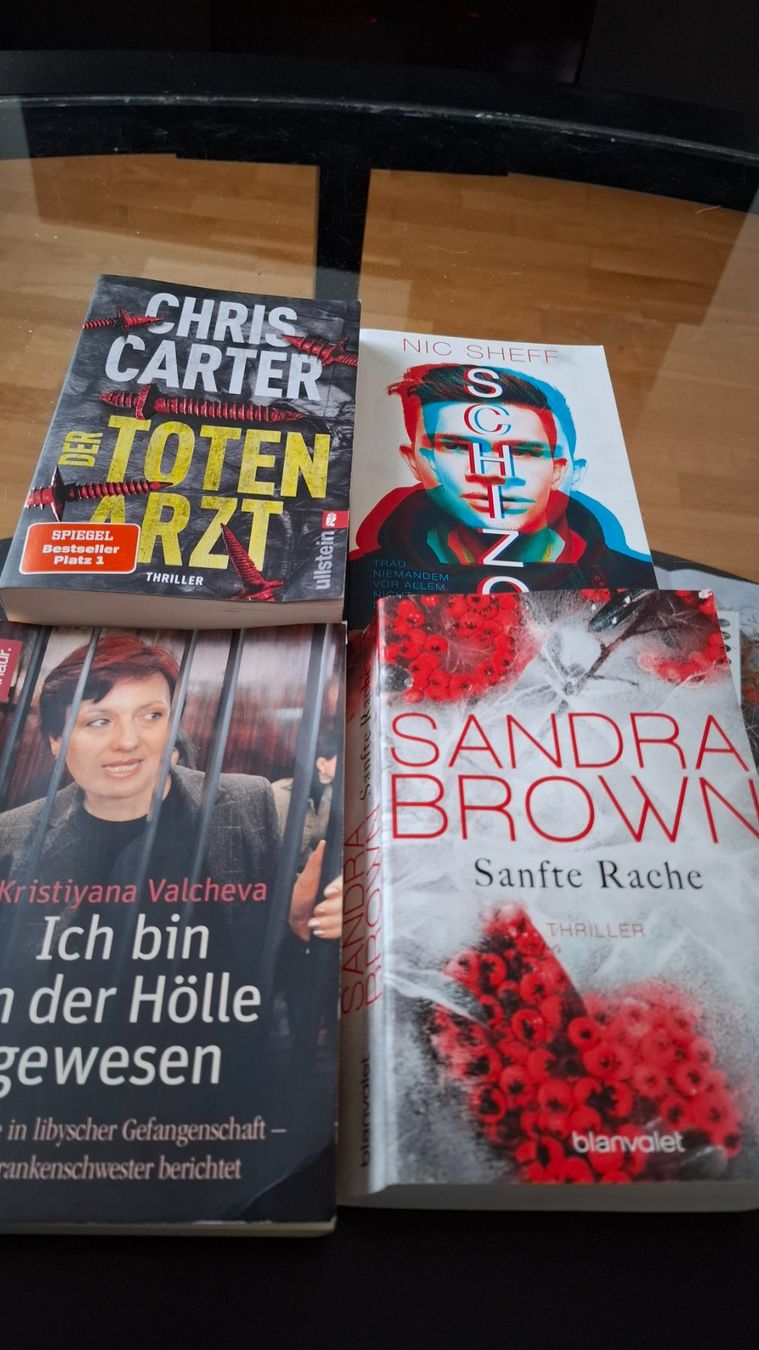 Bücher: Bücher – Gebraucht aus bülach von bea_syq2
