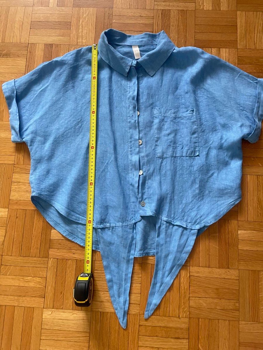 Camicette: Leichtes blaues Leinen-Oberteil – Usato da Zürich venduto da Maggi1980 1