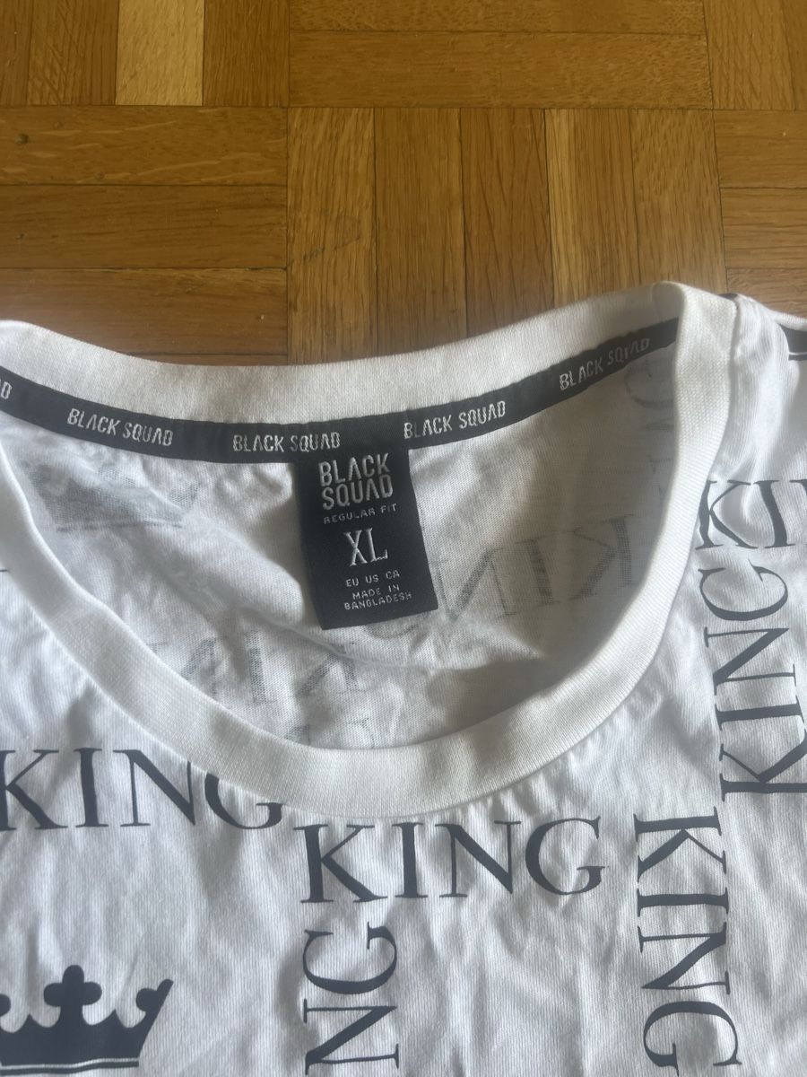 T-shirt: T-shirt XL – Nuovo (secondo la descrizione) da Lausanne venduto da Dri_Shop 1