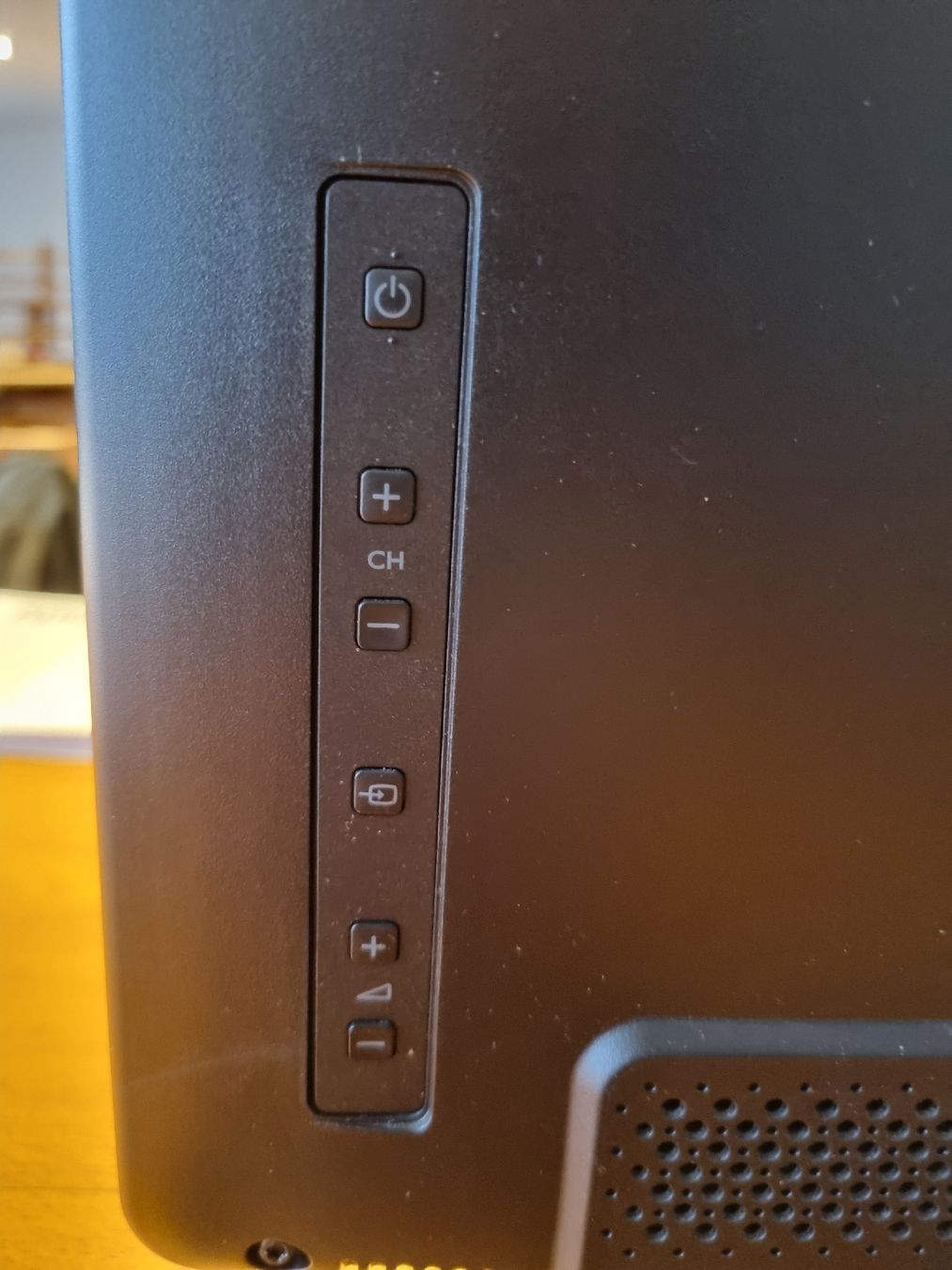 Televisori: Philips TV 32" LCD – Usato da Märwil venduto da heramywe 3