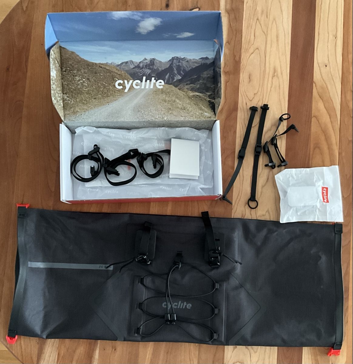 Borse: Cyclite Handle Bar Roll Bag / 02 Lenkertasche – Nuovo e nell'imballaggio originale da Belp venduto da Cornerman11