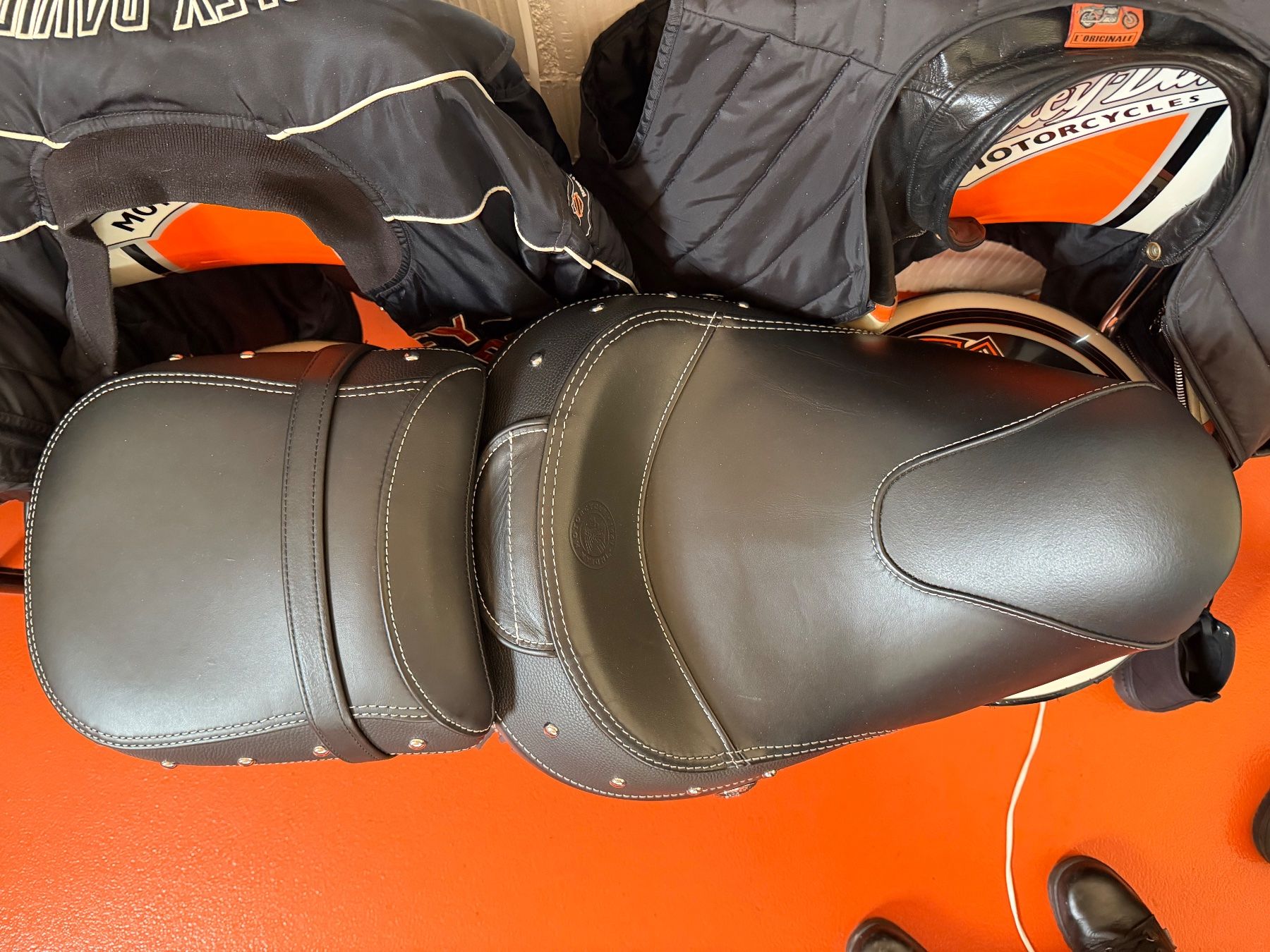 Tutti i ricambio per moto: Für Indian Chieftain: Beheizbarer Sattel – Usato da Worb venduto da Carusu66 1