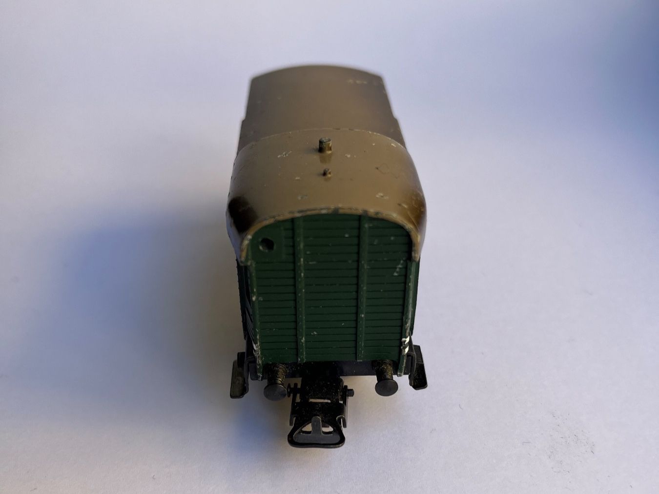 Märklin Trains électriques: Märklin Güterzugpackwagen 310, Guss – D'occasion à Zürich par Gemperle 2