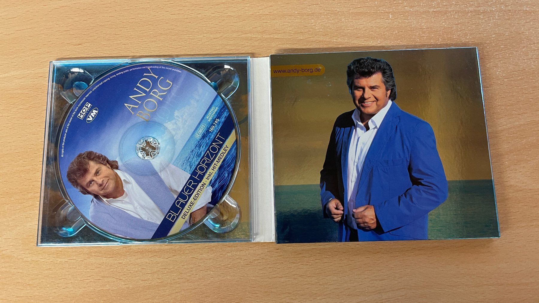 CD: Andy Borg - Blauer Horizont (CD & Bonus DVD) - ok – Usato da Glattfelden venduto da cybermaxx 2