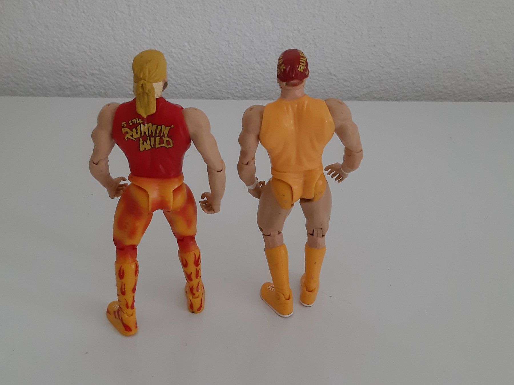 WWE Statuette: WWE 2 Action Figuren Hulk Hogan 2002 – Usato da Buchs SG venduto da Bray_Law 2