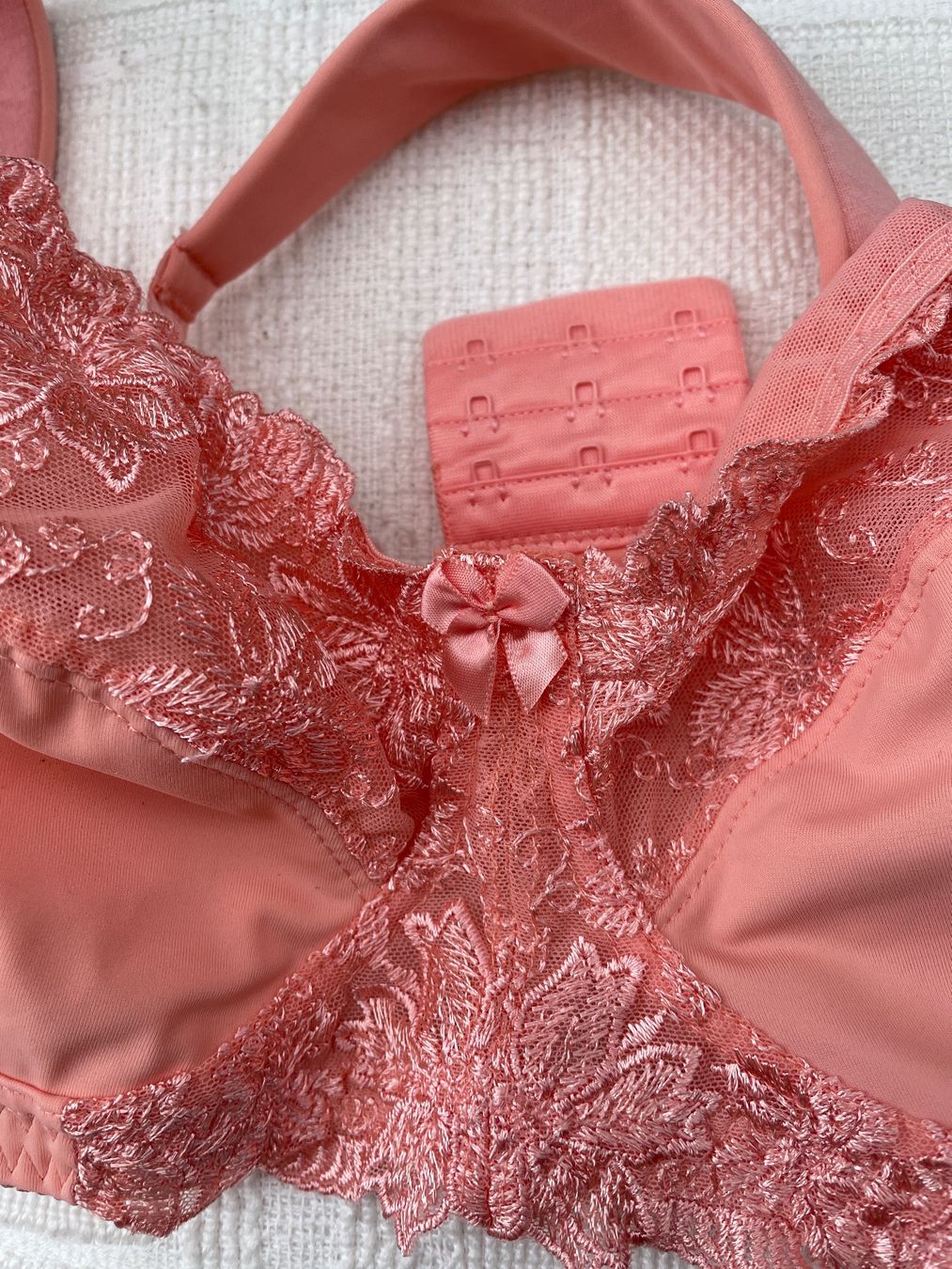 Altra biancheria intima: BH 85 C BPC neuwertig lachs – Usato da Zürich venduto da Pamuk04 2