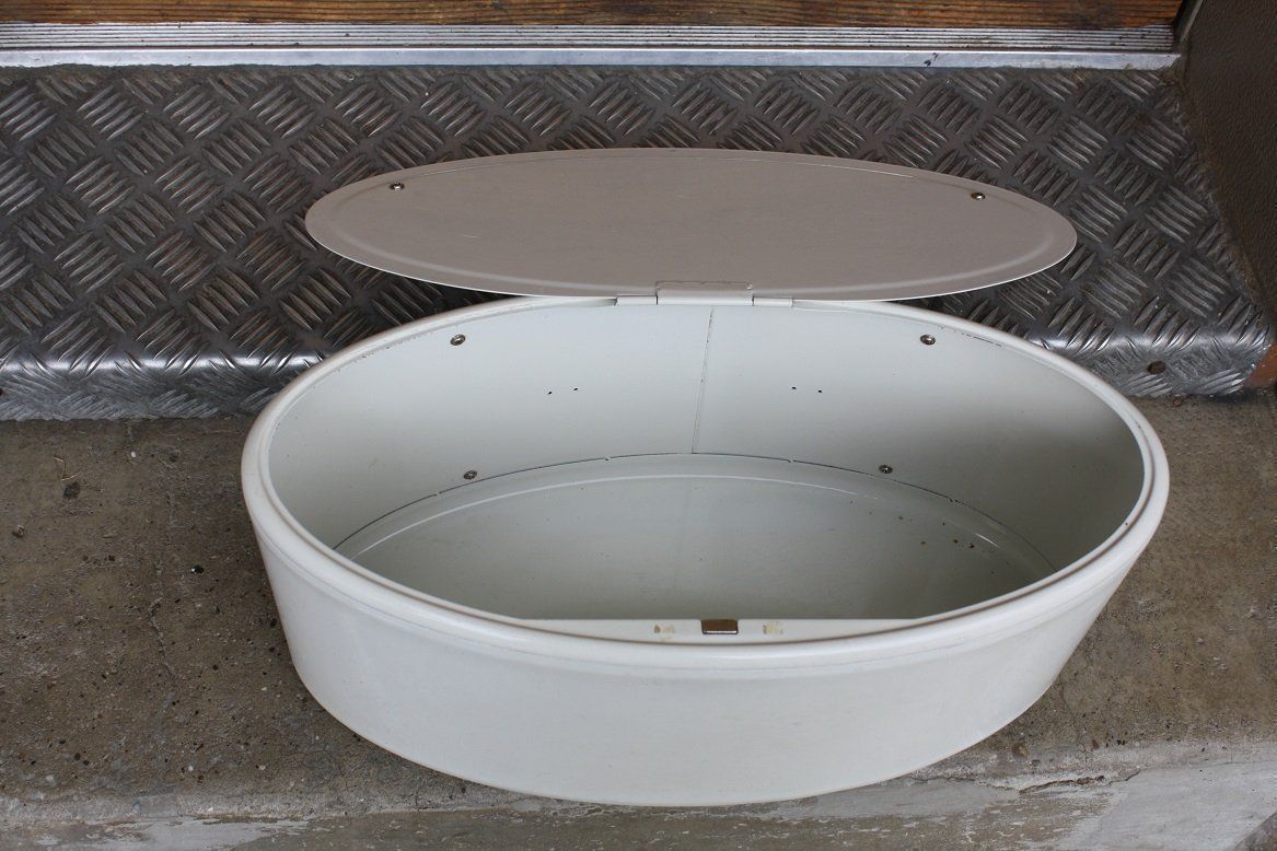 Contenitori & Simili: Brotkasten Typhoon 47x20 h20cm – Usato da zuchwil venduto da parson65 1