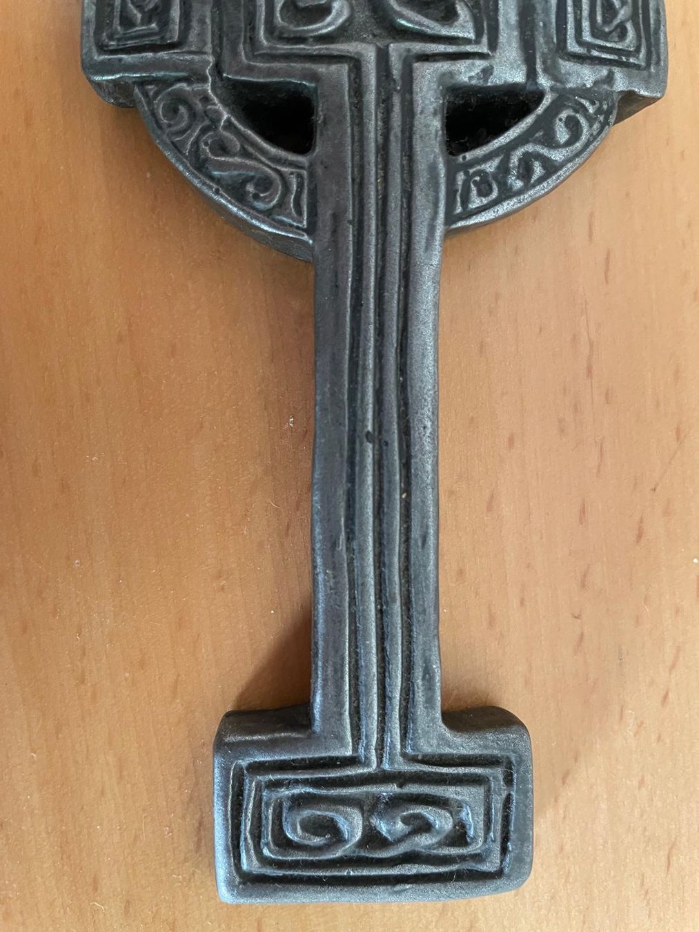 Alle Dekorationen: Keltisches Kreuz, Wanddeko – Gebraucht aus Schwerzenbach von Tamama 3