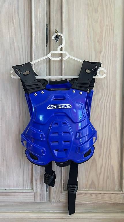 Schutz & Schoner: Acerbis Motorrad Brustpanzer Profile  Blau – Gebraucht aus Rütihof von noe_5p7b