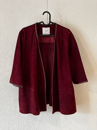 Bordeauxrote Wildleder-Jacke von MANGO - Grösse M