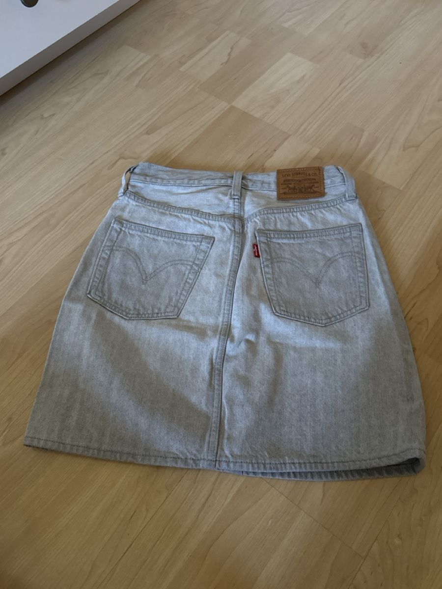 Levi's Gonne: Jupe Levis XS – Usato da Chippis venduto da Nounourslola 1