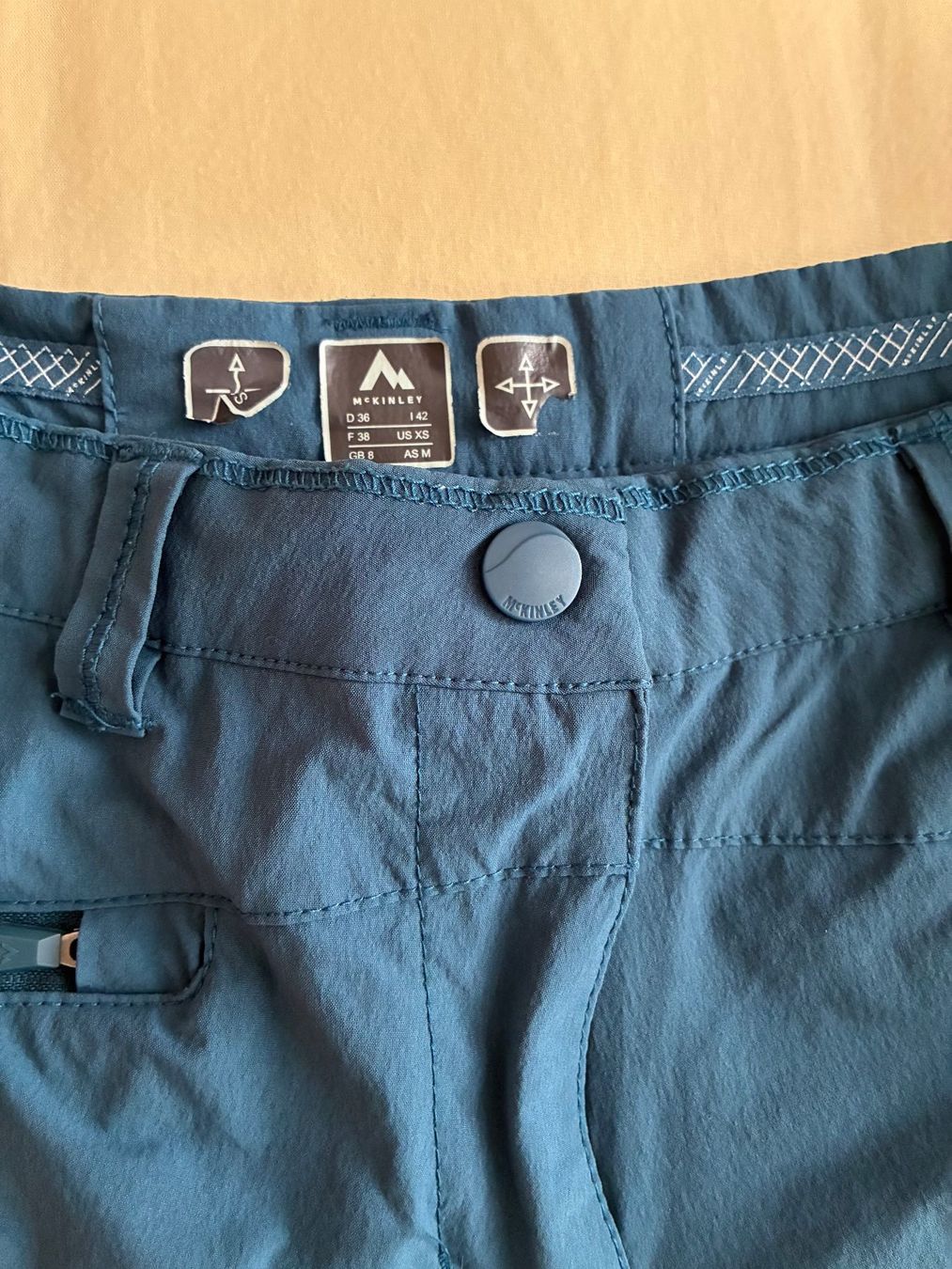 Mckinley Pantaloni: Wandershorts Mc Kinley 36 – Usato da Oensingen venduto da Soladore 2