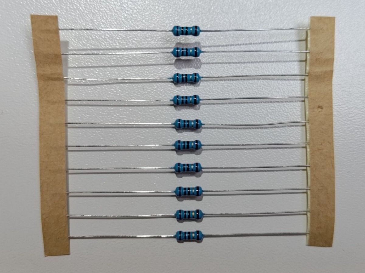 Componenti elettronici: Widerstand 10 Ohm ¼W 1% (10er Pack) – Nuovo (secondo la descrizione) da Liestal venduto da Kratzilla