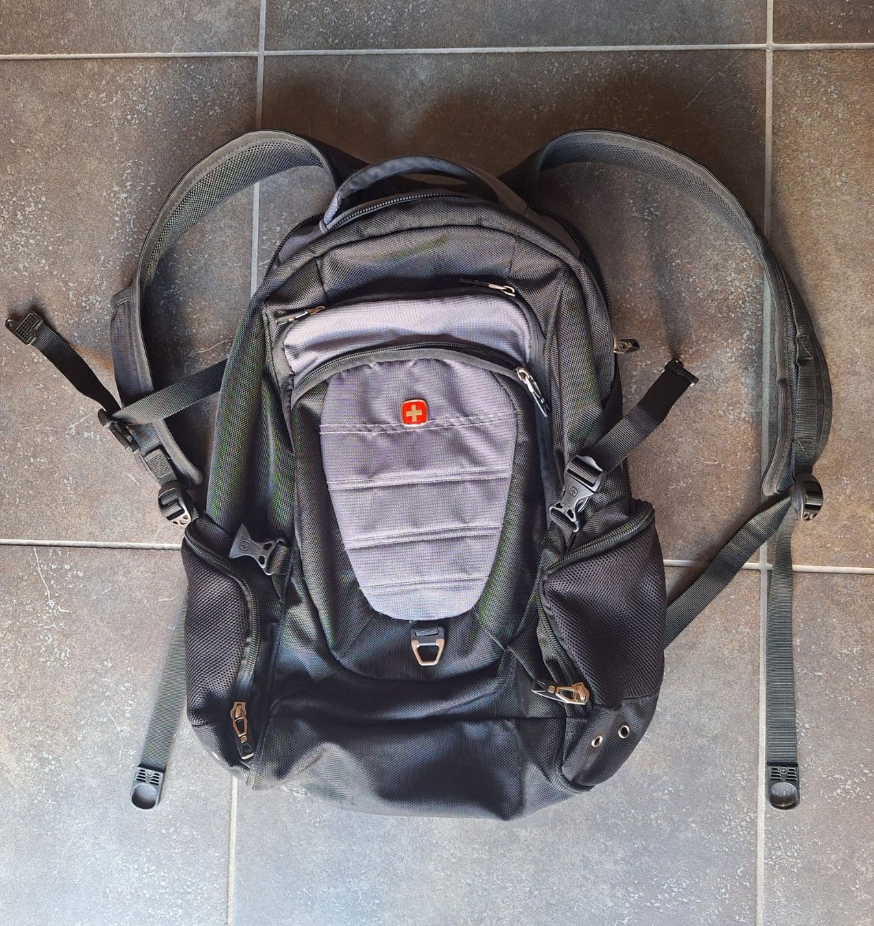 Wenger Rucksäcke: Rucksack schwarz, Wenger – Neu (gemäss Beschreibung) aus Wangen ZH von MarianneMunz