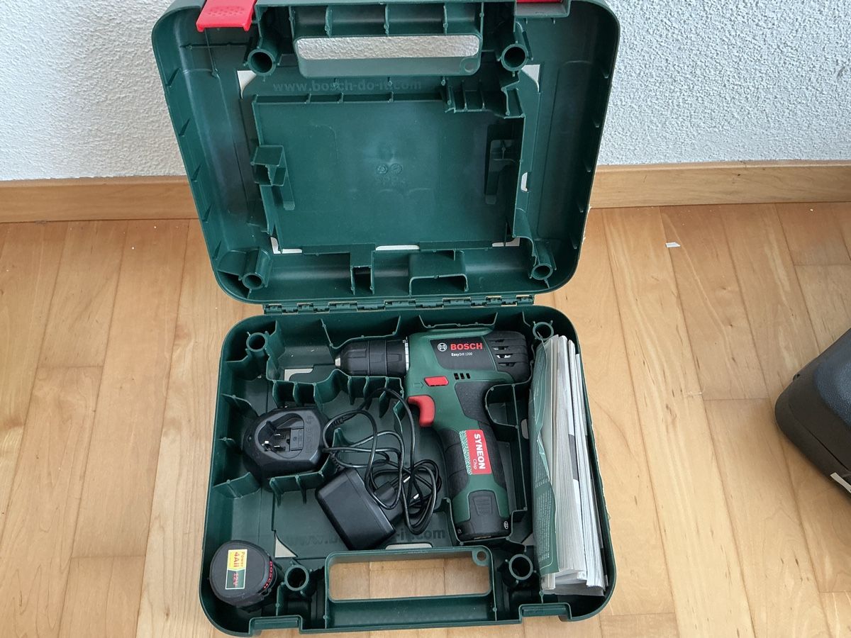 Bosch Tutti gli attrezzi: Bosch Akkuschrauber Easydrill 1200 – Usato da Arbon venduto da Ramon136
