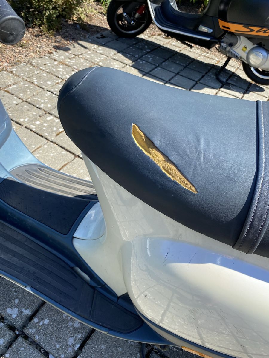 Piaggio Scooter: Vespa ET4 50, 70Kmh – Usato da Oberwil-Lieli venduto da s.vincenti 4