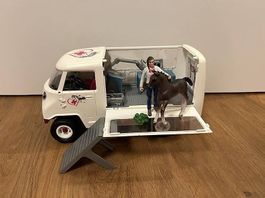 Schleich Tierarztauto