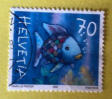 Nr.1027 GESTEMPELT Regenbogenfisch allein unterwegs 2001  ﻿