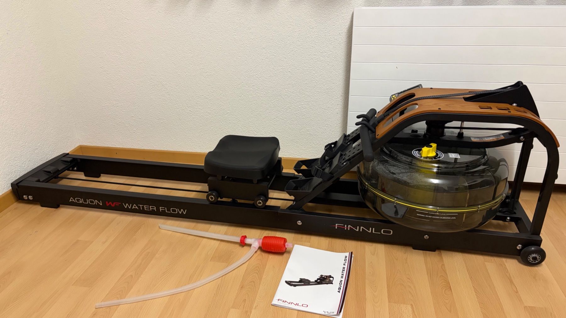 WaterRower Hometrainer: Finnlo Rudergerät Aquon Waterflow Wie!!! – Nuovo (secondo la descrizione) da Birr venduto da ping9