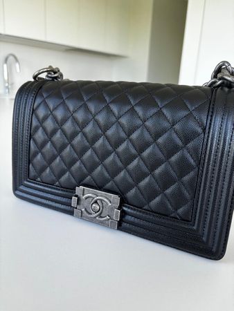 Chanel Boy Black Caviar Medium
