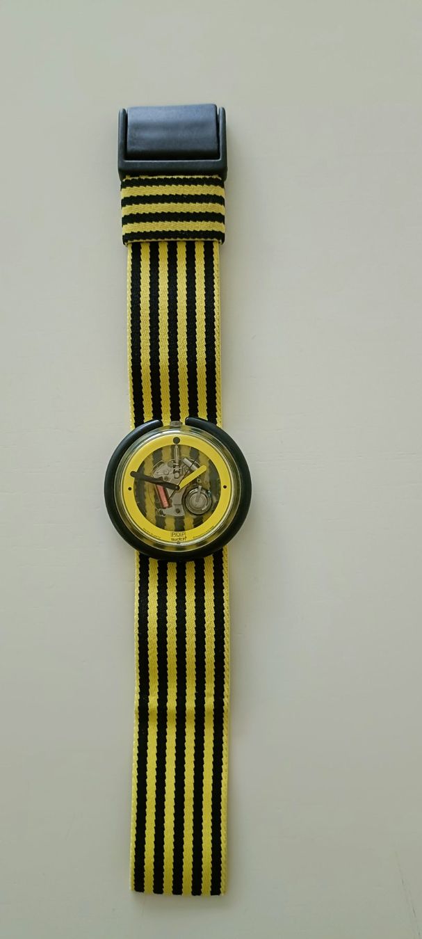 Swatch Orologi: Pop Swatch YELLOW ZEBRA – Usato da Sachseln venduto da samawe